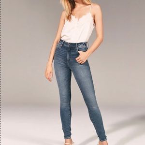 Abercrombie & Fitch High Rise Super Skinny Jeans